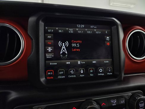 Used 2021 Jeep Wrangler Unlimited Rubicon image 37