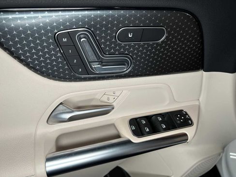 Certified 2026 Mercedes-Benz GLA 250 4MATIC image 22