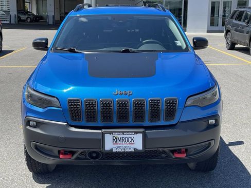 Used 2022 Jeep Cherokee Trailhawk w/ Comfort/Convenience Group AWD/4WD image 13