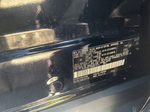 Used 2022 Toyota RAV4 SE w/ Convenience Package AWD/4WD image 2