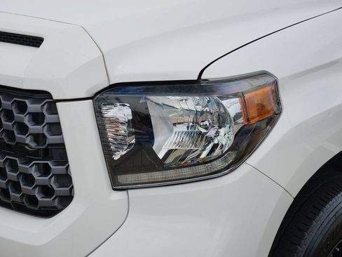 Used 2020 Toyota Tundra SR5 w/ SX Package RWD image 9