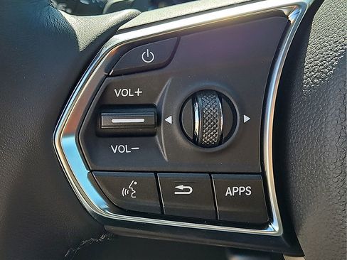New 2026 Acura RDX SH-AWD image 23