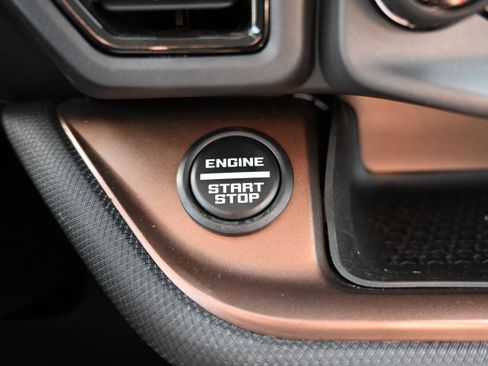 Used 2022 Ford Bronco Sport Outer Banks w/ Tech Package AWD/4WD image 23