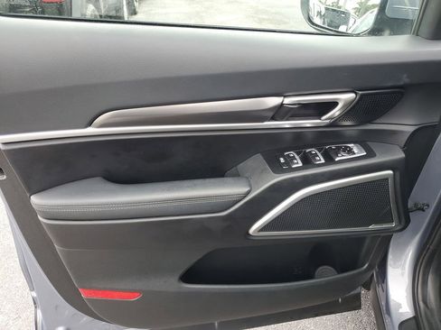 Used 2024 Kia Telluride S w/ S Sunroof Package image 14