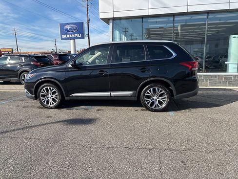 Used 2017 Mitsubishi Outlander SEL image 13