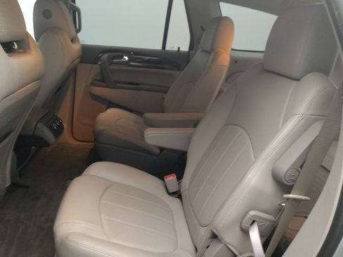 Used 2017 Buick Enclave Leather image 18