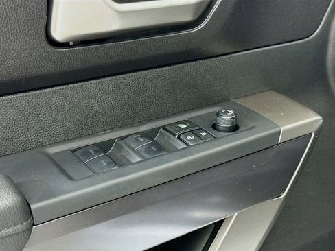 New 2026 Toyota Tundra SR5 image 18