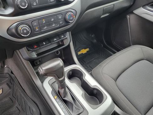 Used 2019 Chevrolet Colorado LT w/ Redline Special Edition image 31