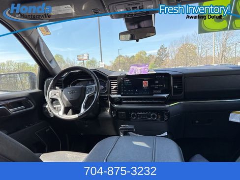 Used 2023 Chevrolet Silverado 1500 RST image 13