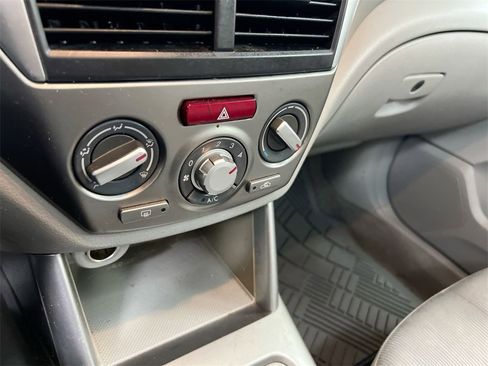 Used 2010 Subaru Forester 2.5X Premium w/ Popular Equipment Group 1A image 14