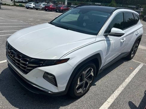Used 2023 Hyundai Tucson Limited w/ Cargo Package FWD image 3