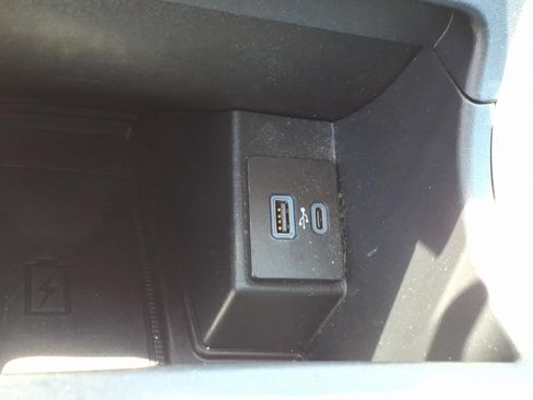 Used 2021 Ford Edge SEL AWD/4WD image 21