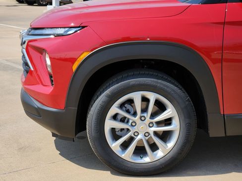 New 2026 Chevrolet TrailBlazer LS w/ LS Convenience Package AWD/4WD image 5
