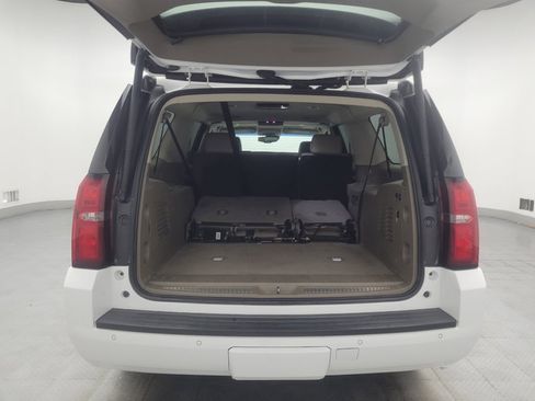 Used 2019 Chevrolet Suburban Premier AWD/4WD image 29