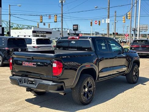 Used 2024 GMC Canyon Elevation w/ Convenience Package AWD/4WD image 5