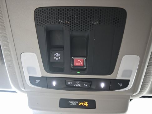 Used 2025 Honda Accord Touring image 35