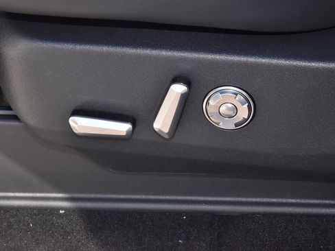 New 2025 Lincoln Navigator L Black Label image 41