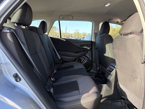 Used 2025 Subaru Outback image 16