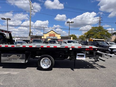 Used 2026 RAM 5500 Tradesman RWD image 5