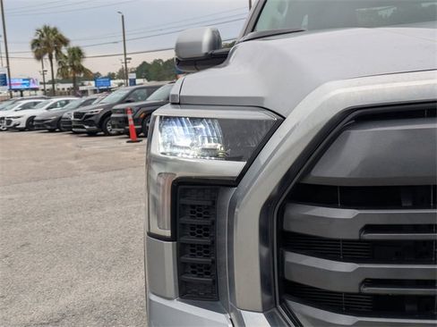 Used 2024 Toyota Tundra Limited image 10