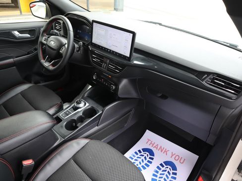 Used 2023 Ford Escape ST-Line Elite image 18