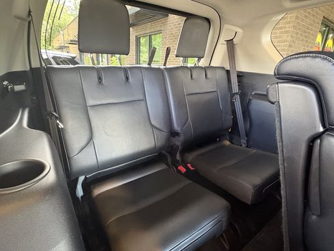 Used 2014 Lexus GX 460 w/ Premium Package AWD/4WD image 35