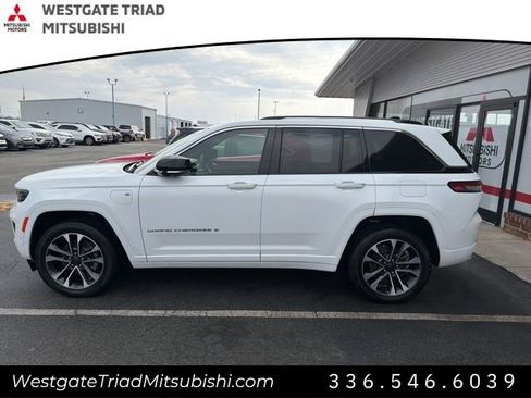 Used 2023 Jeep Grand Cherokee Overland image 6