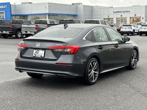 Used 2024 Honda Civic Touring image 25