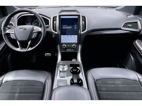 Used 2021 Ford Edge ST-Line w/ Class II Trailer Tow Package AWD/4WD image 9