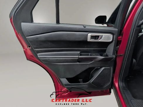 Used 2020 Ford Explorer ST w/ Premium Technology Package AWD/4WD image 14