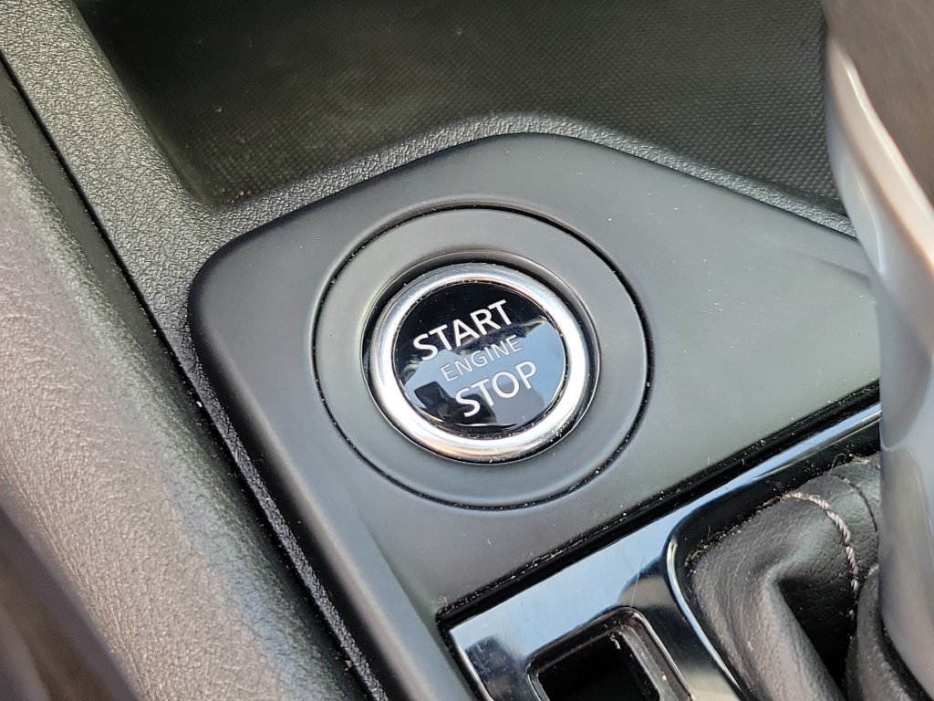 Used 2025 Nissan Sentra S FWD image 28