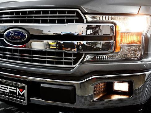 Used 2020 Ford F150 Lariat image 13