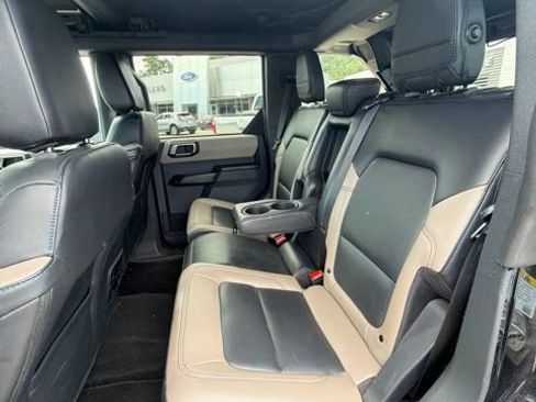 Used 2024 Ford Bronco Wildtrak AWD/4WD image 37