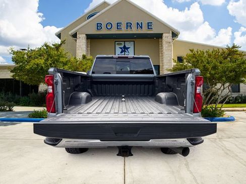 Used 2024 Chevrolet Silverado 3500 LT w/ Convenience Package AWD/4WD image 5