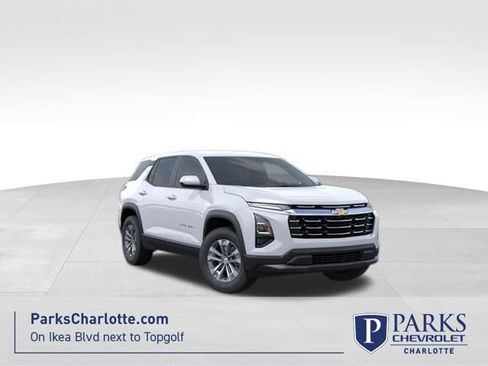 New 2026 Chevrolet Equinox LT FWD image 1
