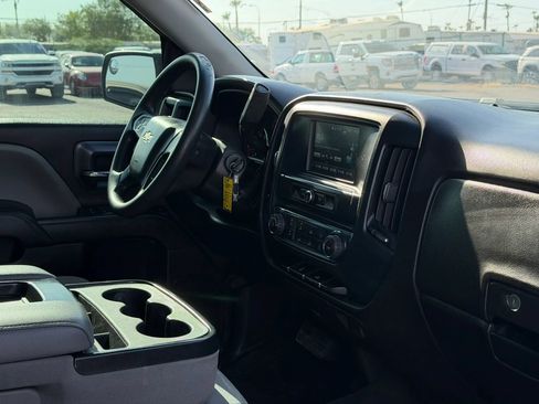 Used 2019 Chevrolet Silverado 1500 Custom w/ Custom Convenience Package RWD image 28