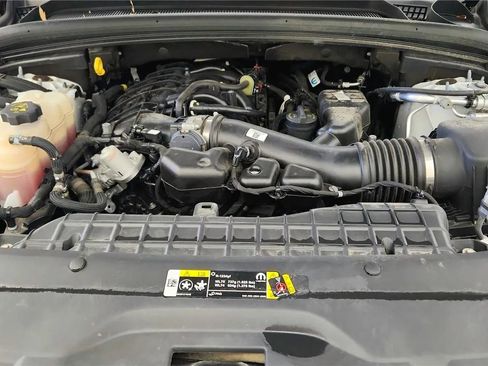 Used 2022 Jeep Grand Cherokee L Limited image 20