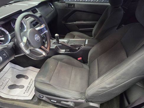 Used 2014 Ford Mustang Coupe w/ V6 Performance Package RWD image 11