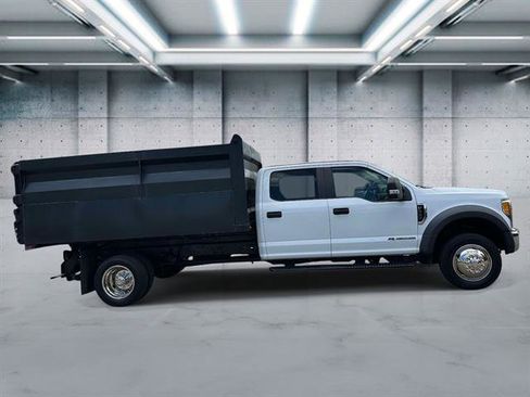 Used 2017 Ford F550 4x4 Crew Cab Super Duty image 3