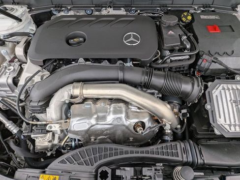 Certified 2026 Mercedes-Benz GLB 250 4MATIC image 15
