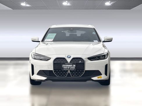 Used 2022 BMW i4 eDrive40 w/ Premium Package image 5