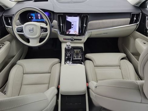 Used 2024 Volvo S90 T8 Ultimate AWD/4WD image 16