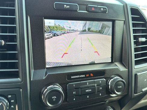 Used 2018 Ford F150 XL w/ Equipment Group 101A Mid AWD/4WD image 24