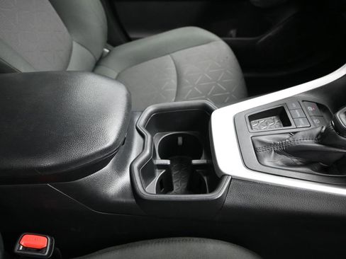 Used 2024 Toyota RAV4 XLE image 28