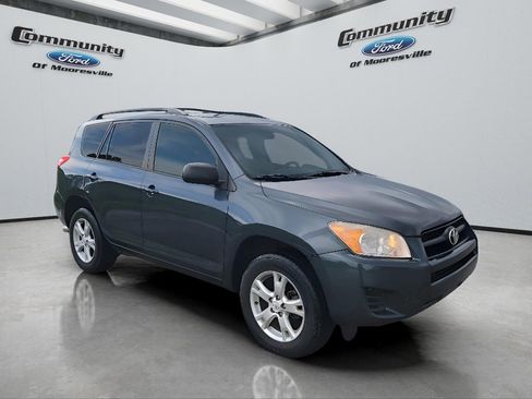 Used 2011 Toyota RAV4 2WD w/ Upgrade Value Pkg image 3