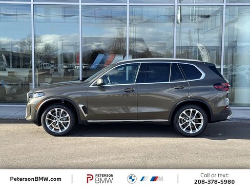 New 2026 BMW X5 xDrive40i image 3