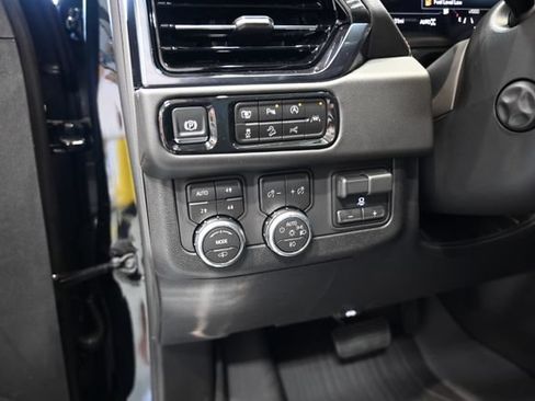 New 2026 GMC Yukon AT4 w/ AT4 Premium Plus Package AWD/4WD image 29