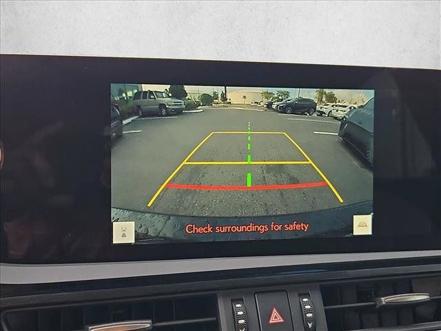 Used 2025 Lexus ES 350 w/ Premium Package FWD image 13
