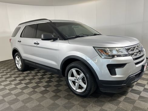 Used 2018 Ford Explorer 4WD image 1