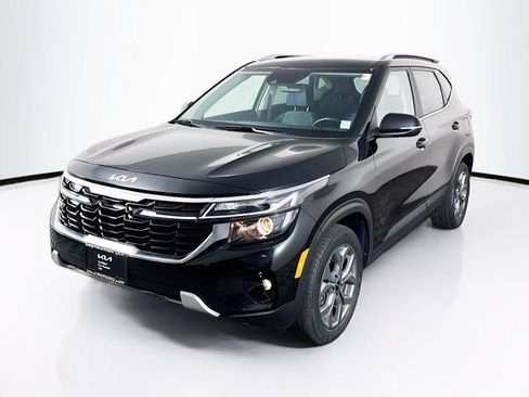 Certified 2024 Kia Seltos S AWD/4WD image 1